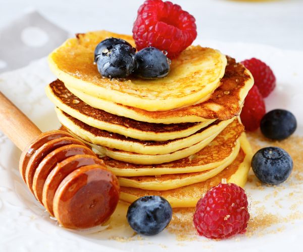 blueberries or raspberries pancakes