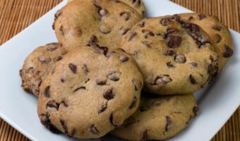 chocolate chip cookies