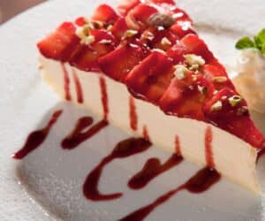 simple strawberry cheesecake